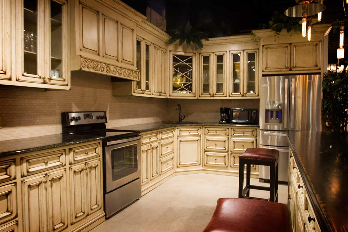 Kitchens and Custom Cabinets